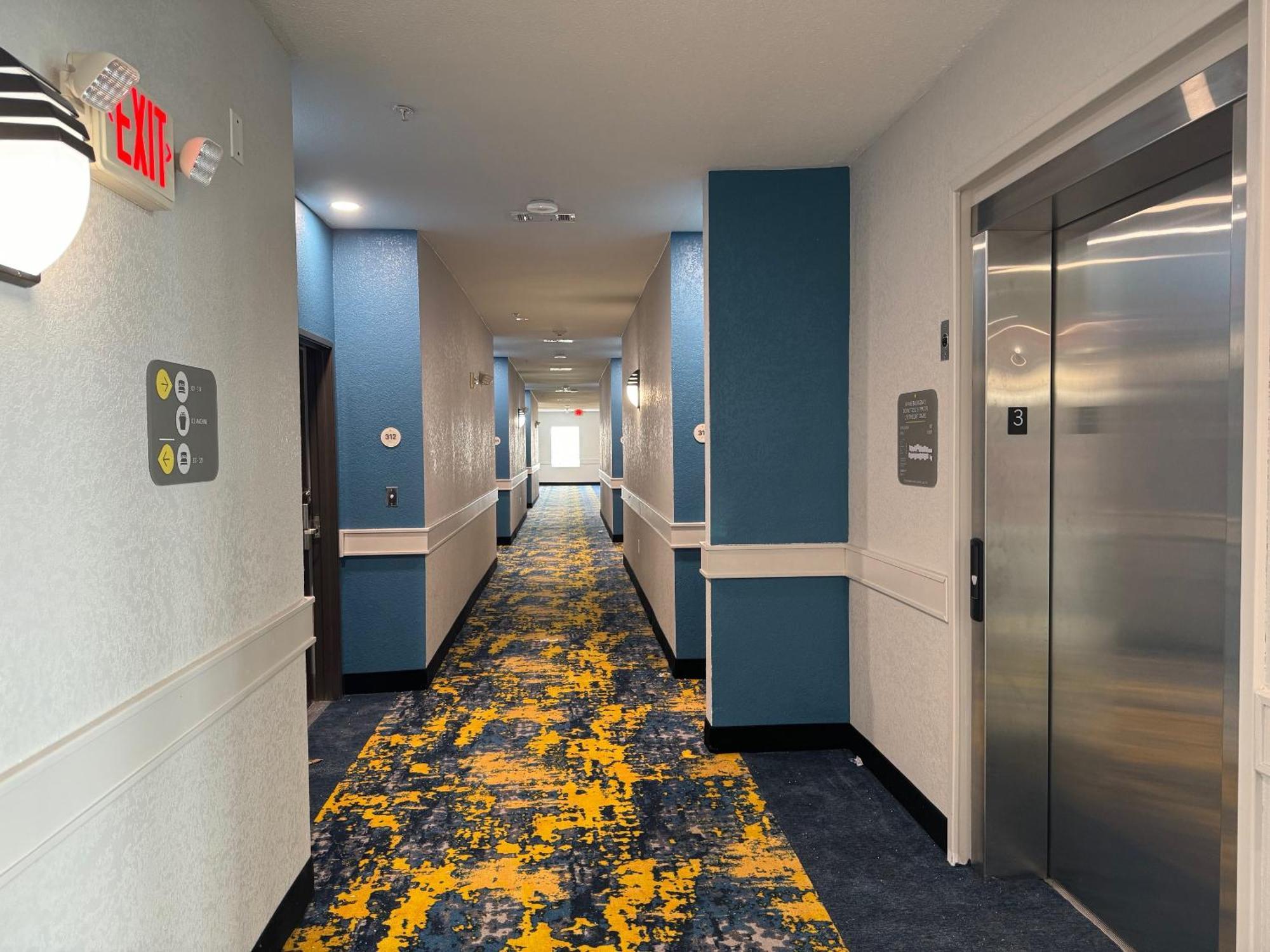 Sonesta Essential ラ・ポルテ エクステリア 写真