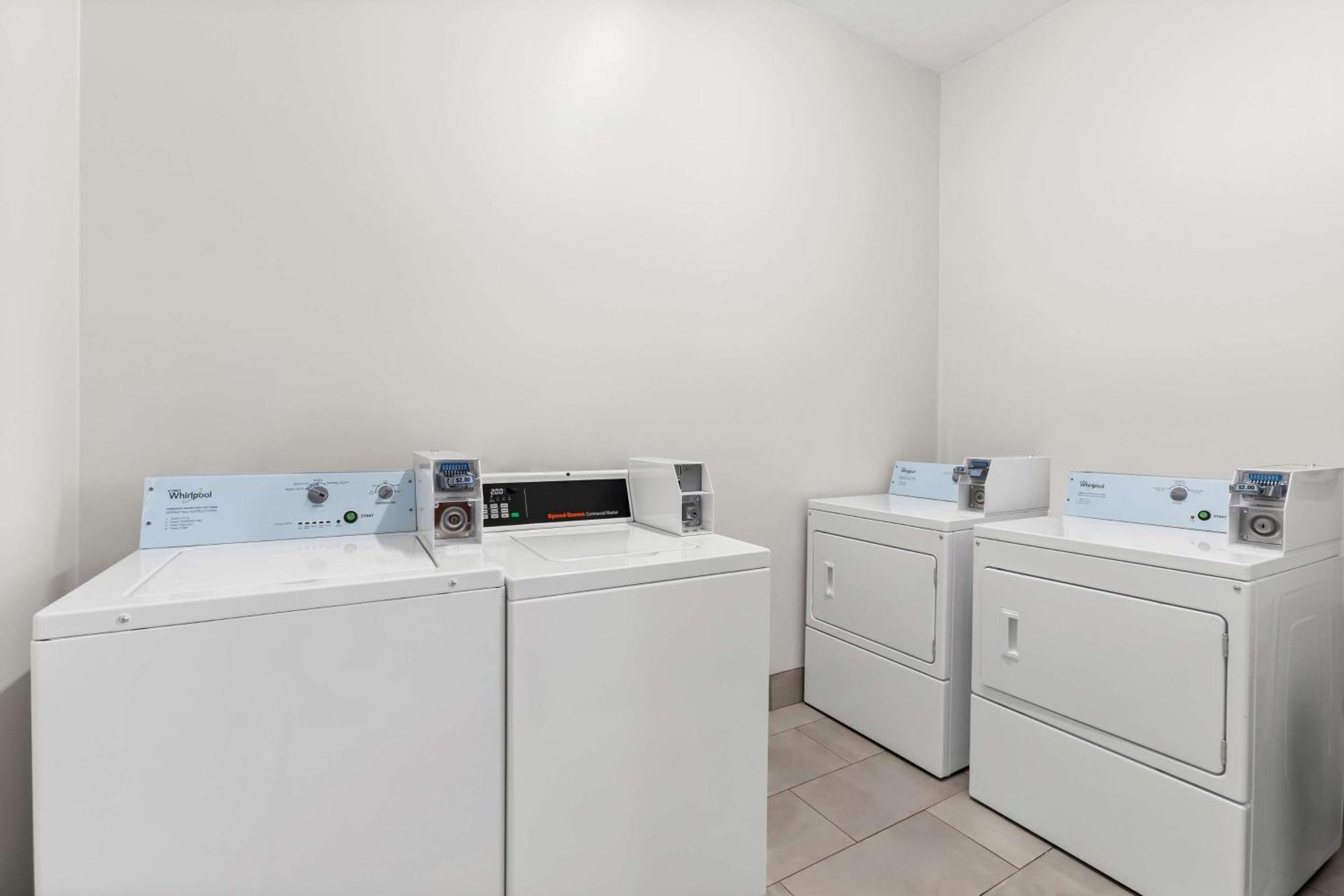 Sonesta Essential ラ・ポルテ エクステリア 写真